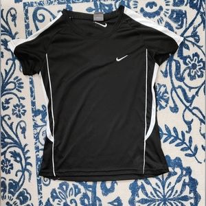 Nike Activewear tshirt size small